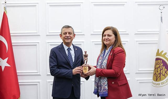 “AFYON BUGÜNE KADAR GÖRMEDİĞİ HİZMETİ BİZDE GÖRECEK; GÖRDÜĞÜ YANLIŞI BİZDE GÖRMEYECEK”