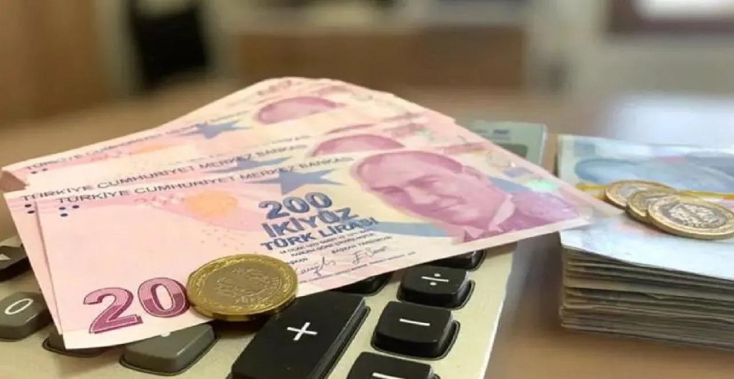 Bakanlık’tan tüm çocuklara JEST! T.C. kimliklerine harçlık yatacak