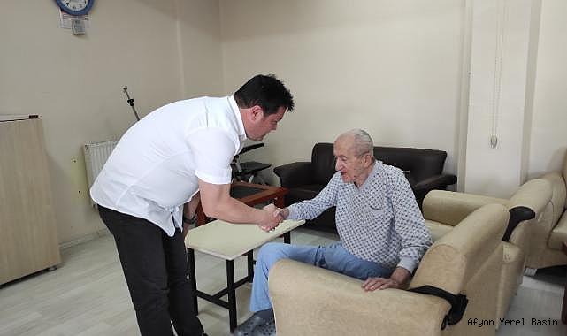 Başkan Aynacı, Huzurevi sakinleri ile bir araya geldi