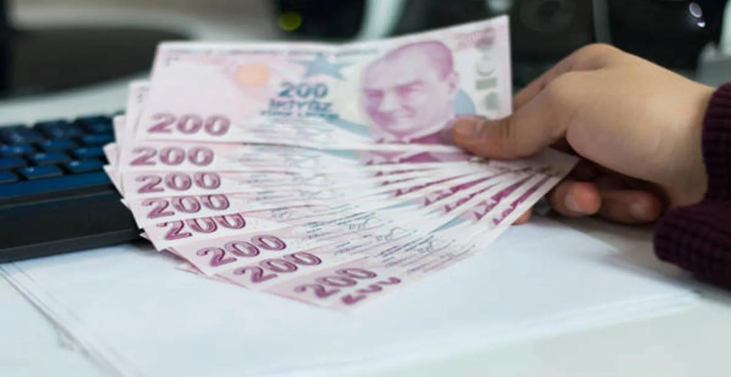 Emekliye düğün bayram ettiren 15.000 TL ikramiye sürprizi! Cumhurbaşkanı çifte bayram yaşatacak