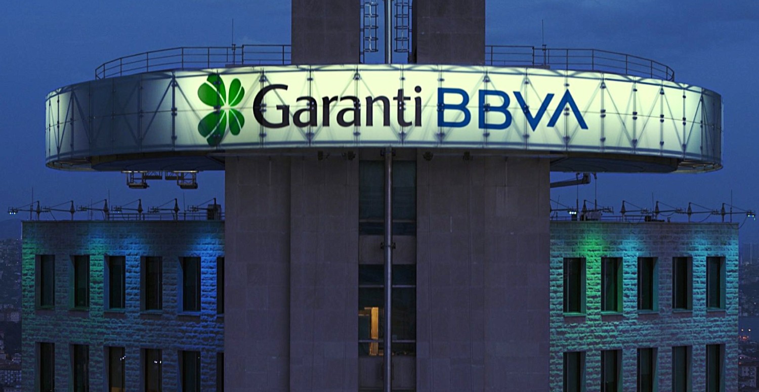 Garanti Bankası'nda hesabı olanlara 3000 TL iade! Gece yarısı duyuru geldi