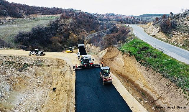 Hocalar – Çalca Grup Yolu Sıcak Asfalt Çalışmalarında Sona Gelindi