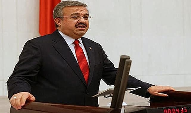 “İŞÇİLER KÜFÜR VE HAKARETLE İSTİFAYA ZORLANMAKTADIR”