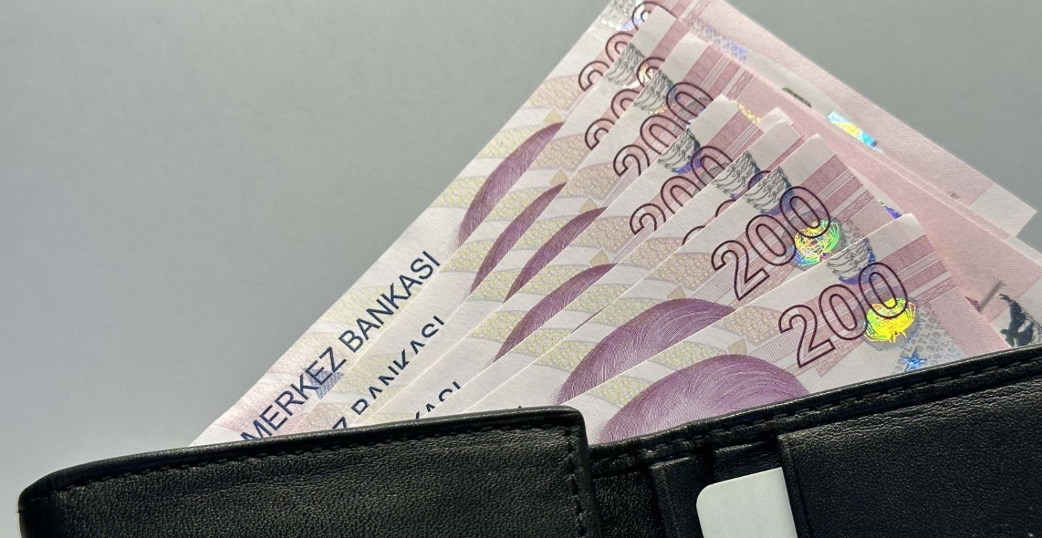 Kredi kartı borçları sıfırlanıyor! Bu bankalara borcu olanlar yaşadı
