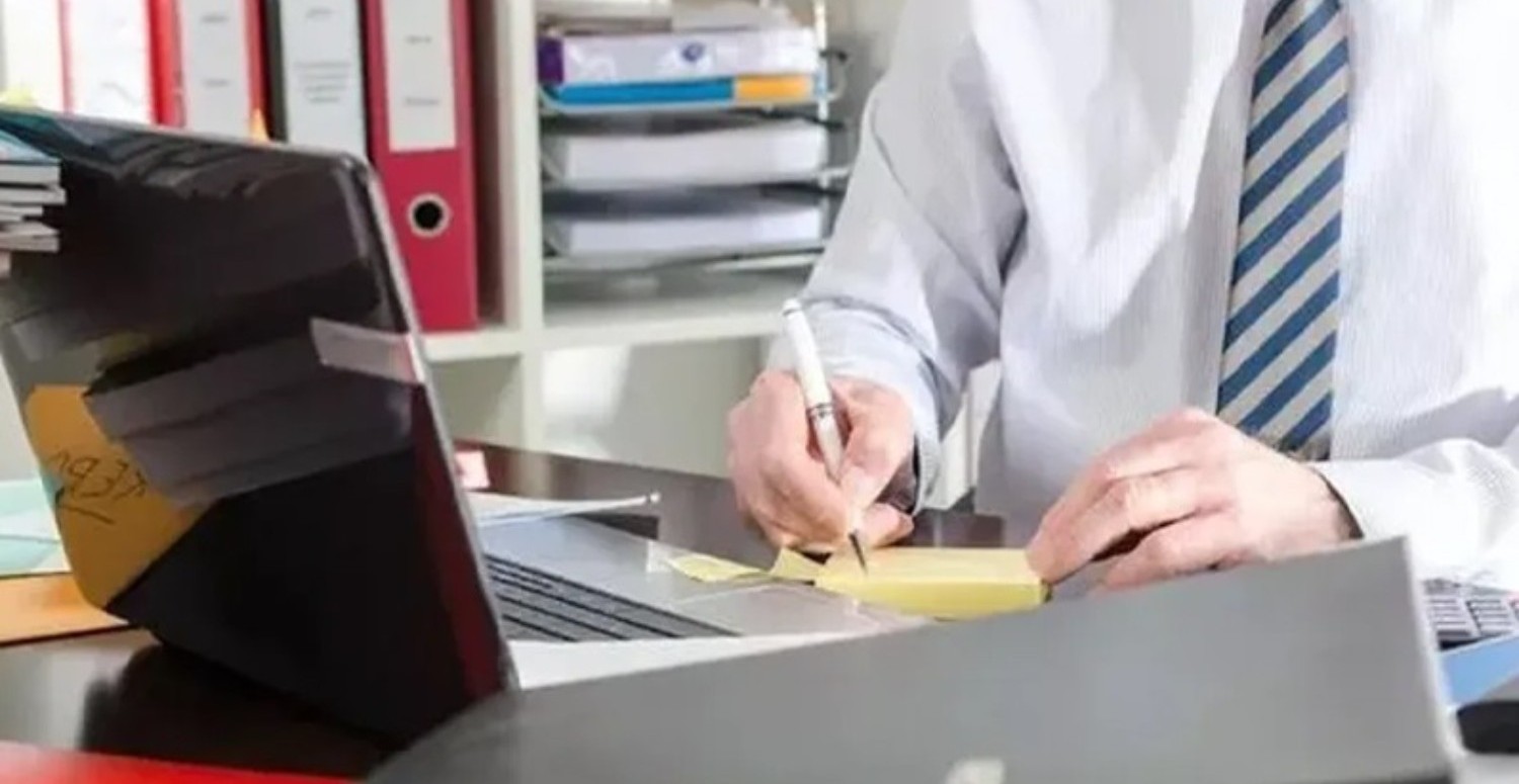 Masabaşı çalışmak isteyenler dikkat! Ayda 25 bin TL maaşla büro memuru alımı yapılacak