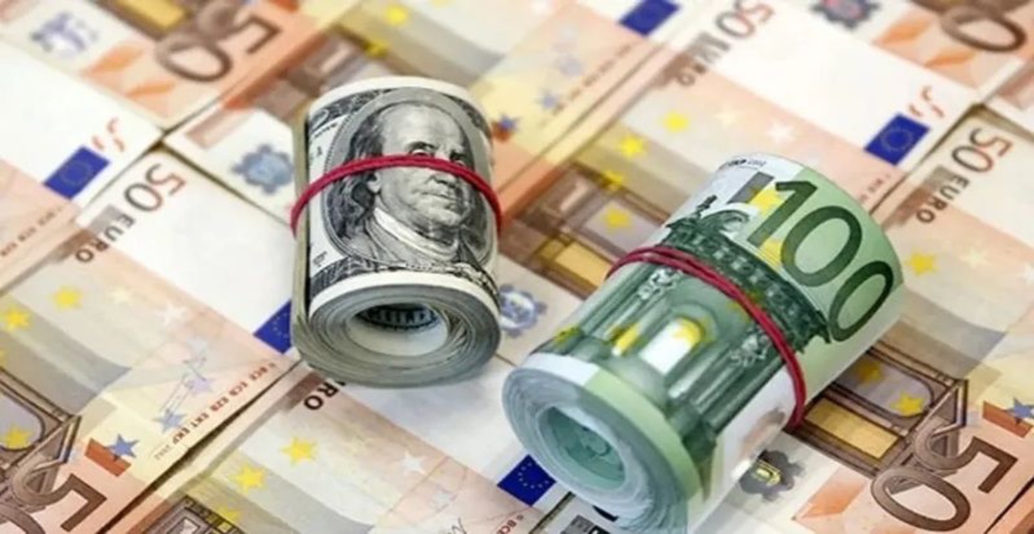 Uçuşa geçen dolara soğuk duş! Uzman isim doların kaç TL'ye düşeceğini açıkladı!