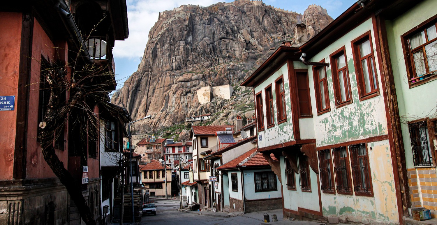 Afyon'u zehirleyen şahıs Salar'da yaka paça yakalandı