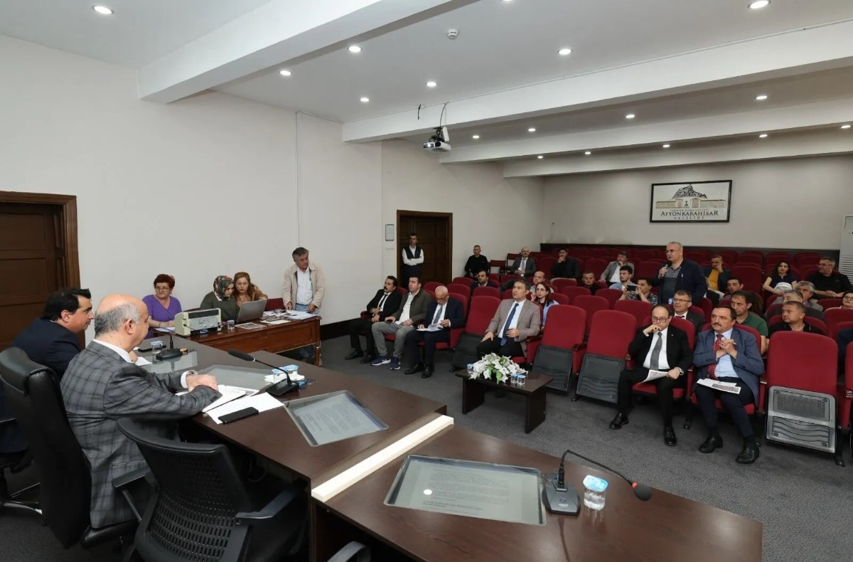 Afyon'un bir köyünde jeotermal sera merkezi