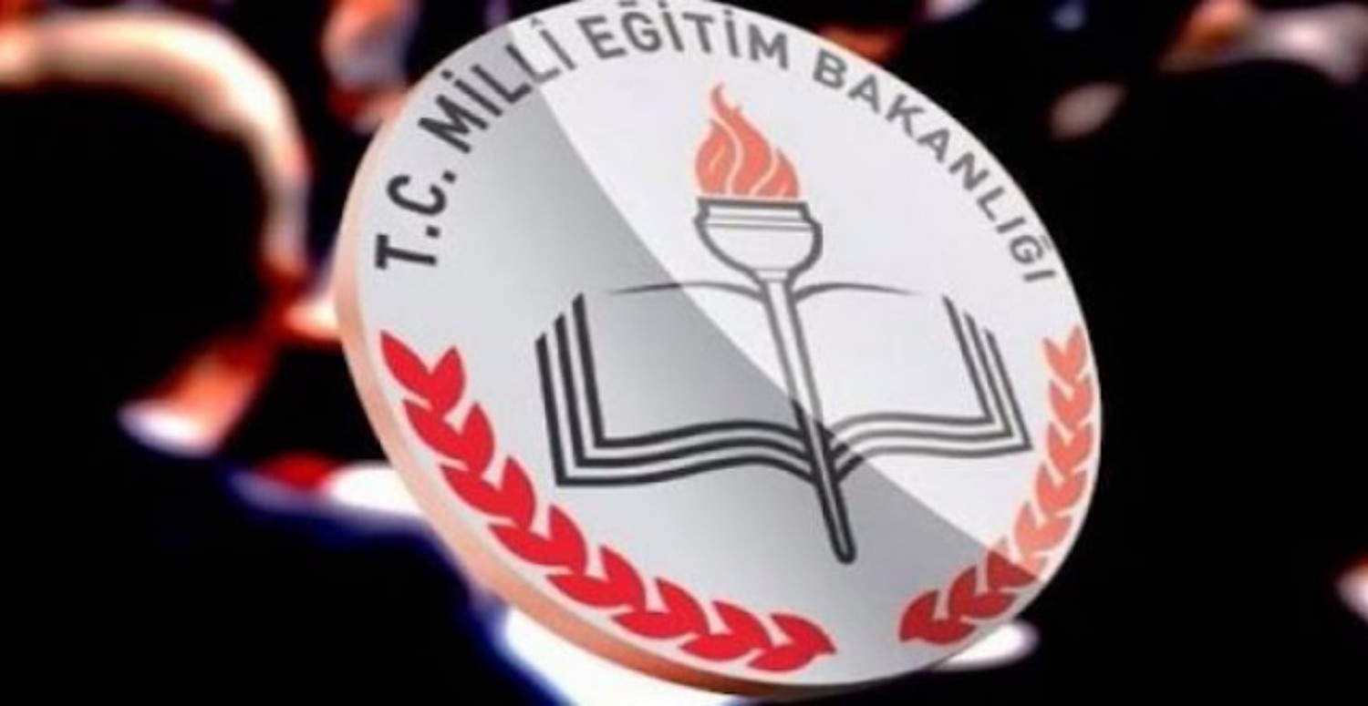MEB'den öğrencilere son dakika duyurusu! 8, 11, 12. sınıf öğrencilerine ücretsiz oldu!
