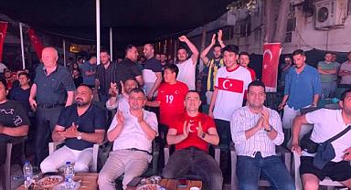 Milli Maç Heyecanı Emirdağ'da Yaşandı