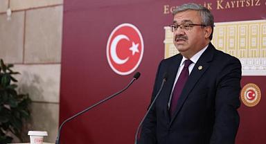 YURDUNUSEVEN TBMM’DE BASIN TOPLANTISI DÜZENLEDİ