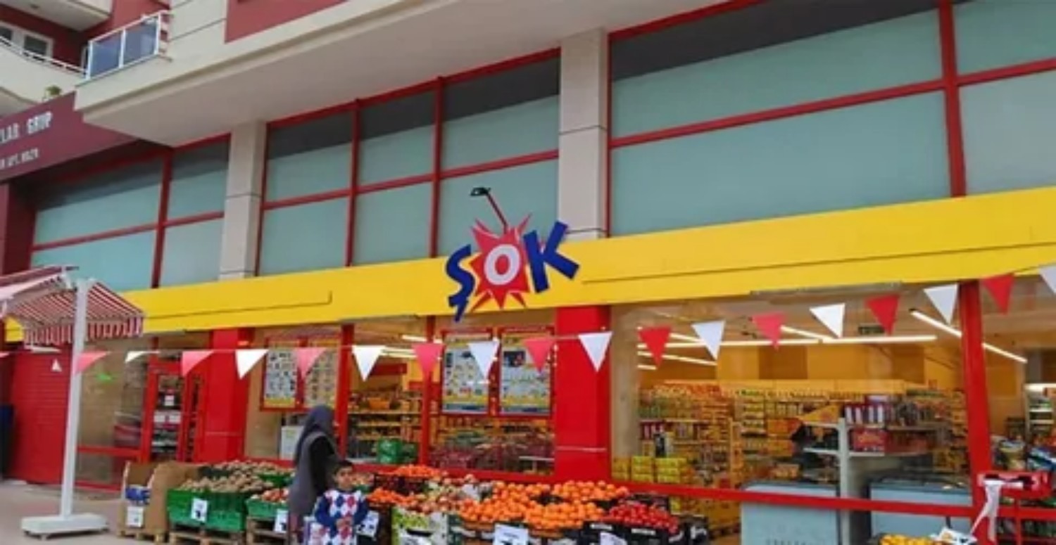 En kaliteli valiz setleri, iç çamaşırı, terlik! ŞOK 8-9-10-11-12 Temmuz aktüel ürünler