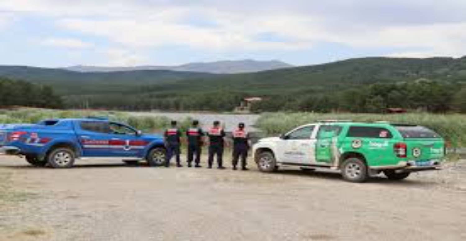 Jandarma Afyon'daki tabiat parkında nöbette!