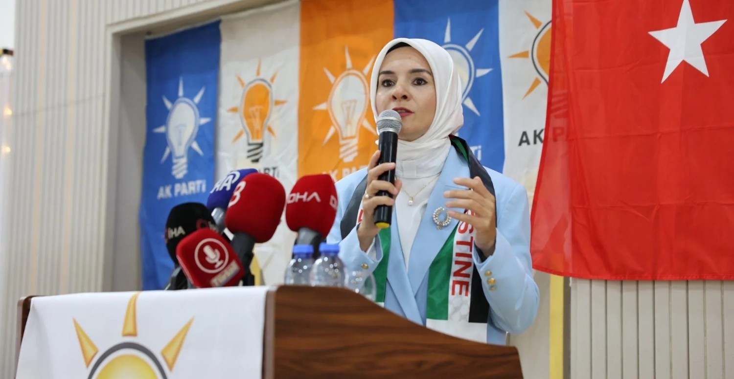 Afyonlu Bakan Özdemir yeni yönetimle bir araya geldi
