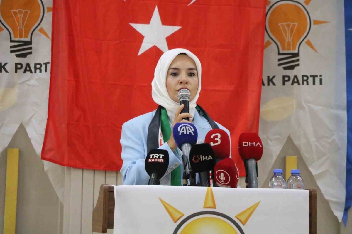 Afyonlu Bakan Özdemir yeni yönetimle bir araya geldi