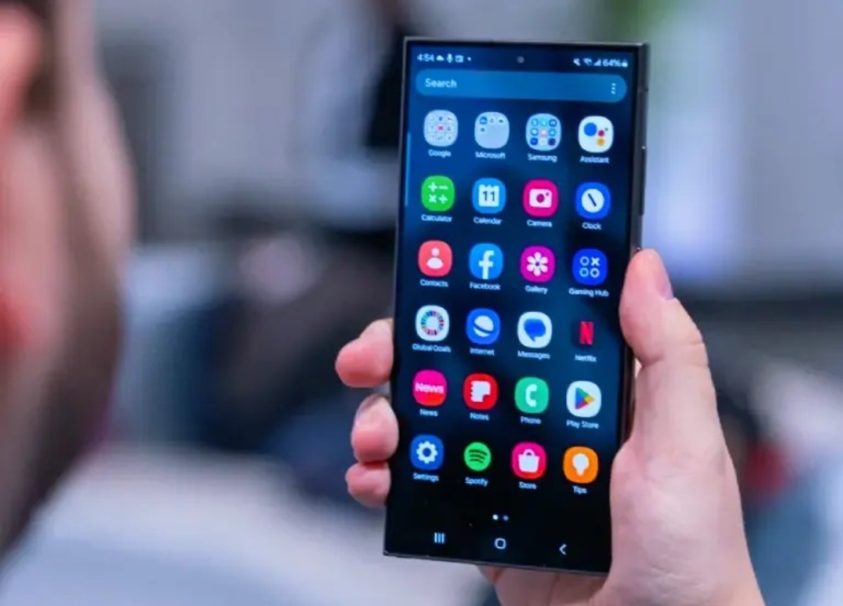 Android 15 güncellemesi almayacak telefonlar 2024