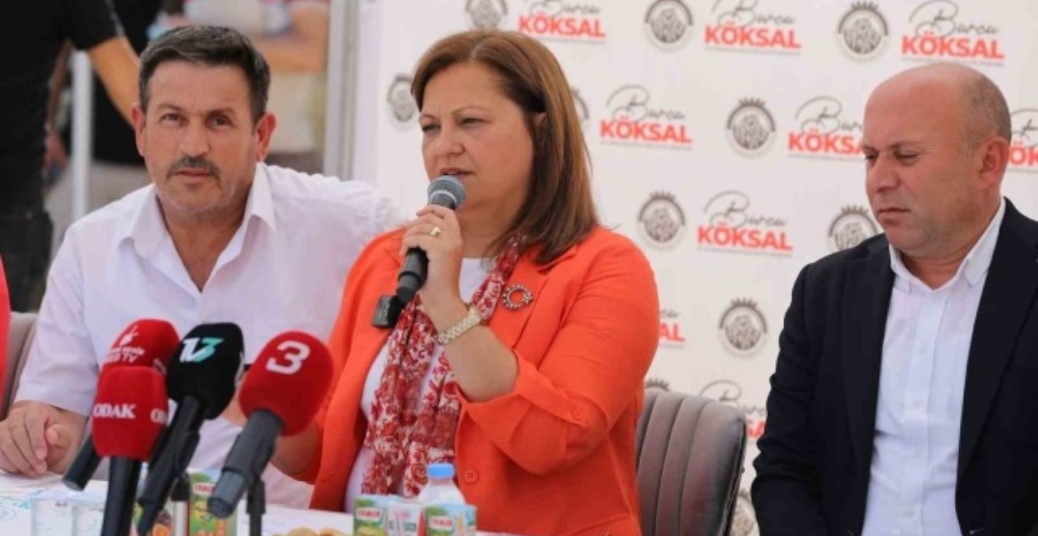 Başkan Köksal, Erenler mahalle sakinleriyle bir araya geldi