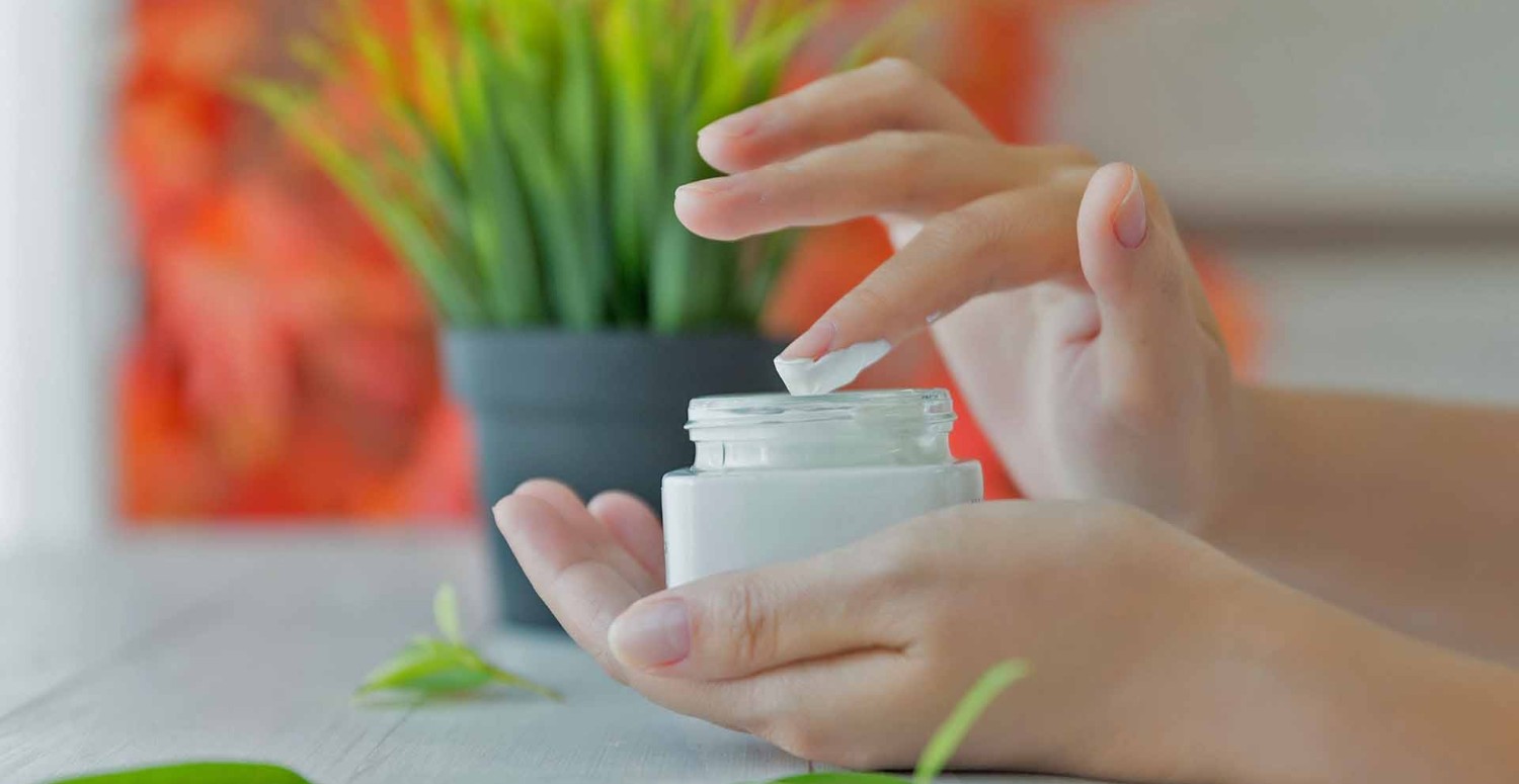 Bedavaya peeling! Evdeki iki malzemeyle ölü derilerden arının!