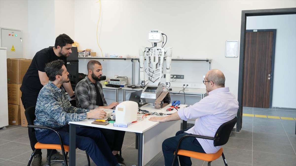 Bursa Teknik Üniversitesi (BTÜ) akademisyenleri tarafından "Moria" isimli yapay zeka destekli...