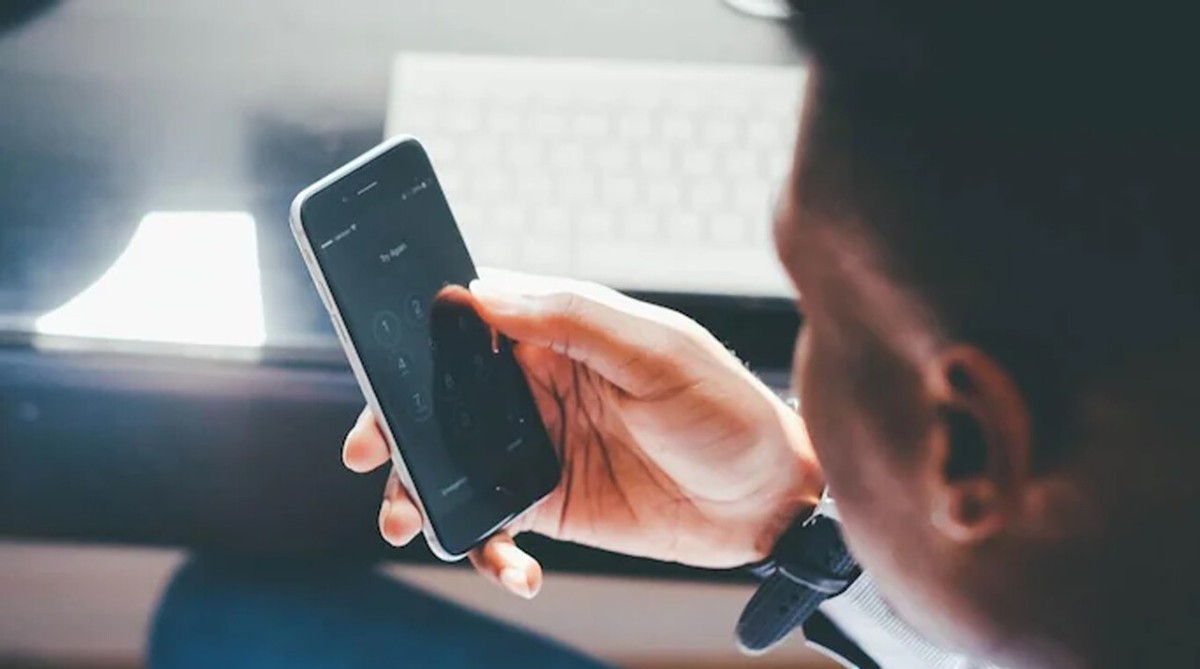 Sar düzeyi yüksek cep telefonların insan sağlığına zararları