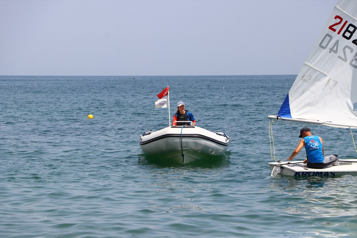 Tekirdağ'da 7 yaşında yaz kursuyla adım attığı yelken kulübünde Türkiye ve Balkan şampiyonlukları...