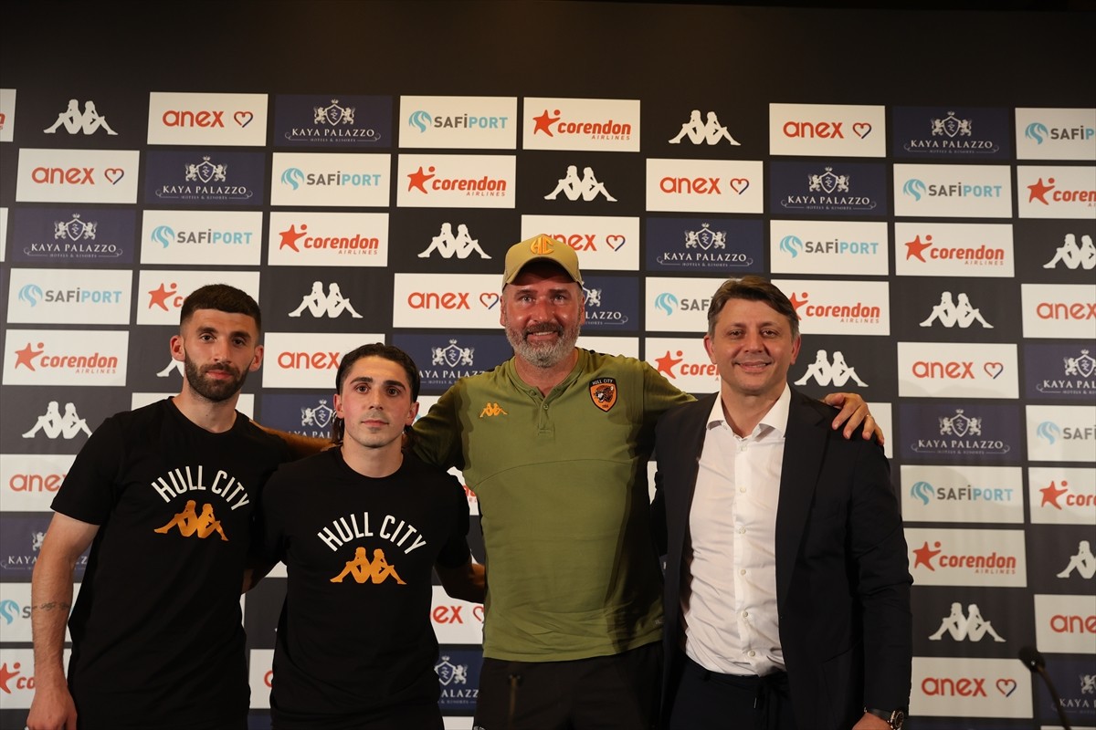 İngiltere Championship ekiplerinden Türk iş insanı Acun Ilıcalı'nın sahibi olduğu Hull City Kulübü...