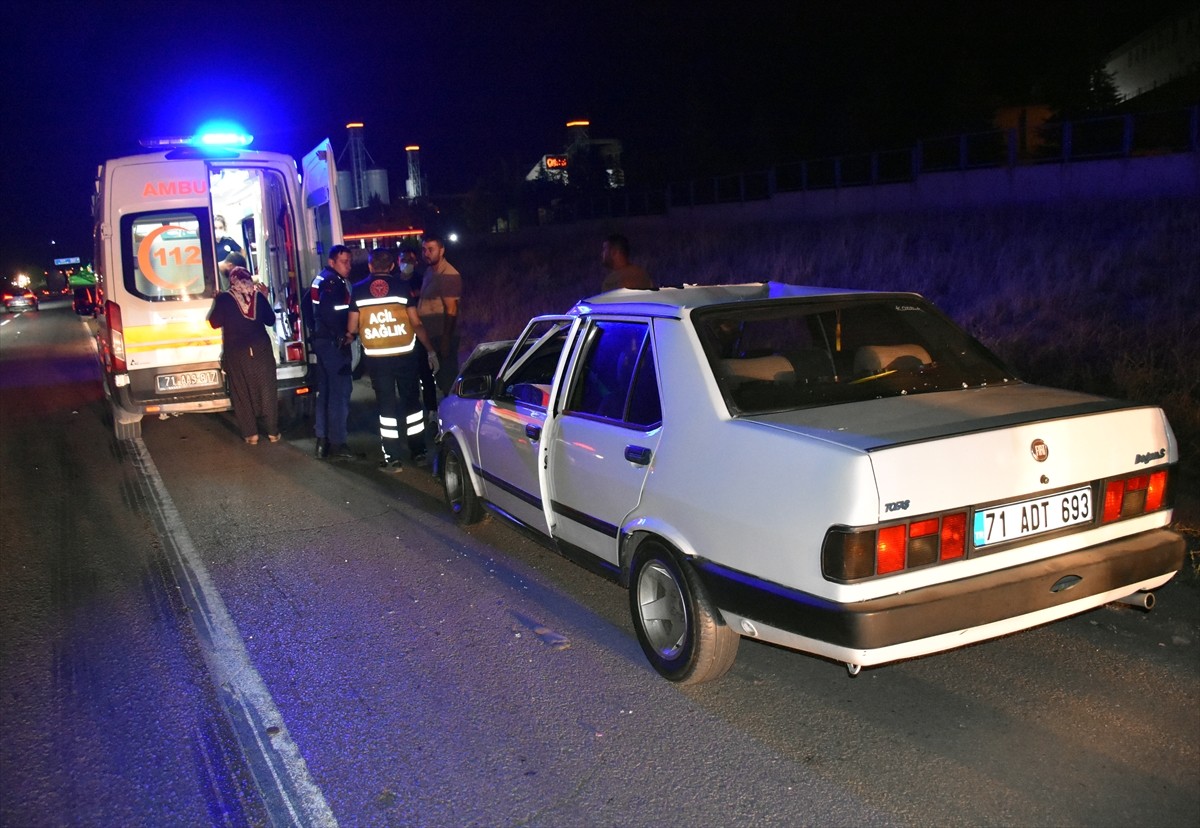 Kırıkkale'de otomobilin çarptığı 75 yaşındaki kişi yaşamını yitirdi, sürücü yaralandı. Kaza...