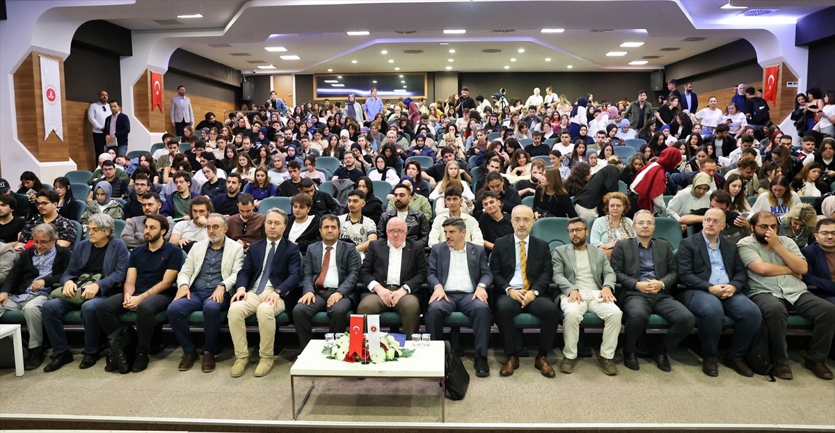 Samsun Üniversitesi (SAMÜ), Düşünce ve Sanat Çalışmaları Uygulama ve Araştırma Merkezi (DÜSAM)...