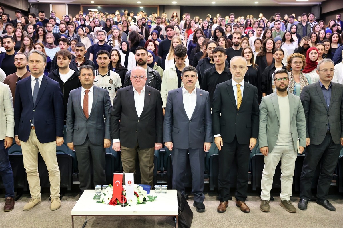 Samsun Üniversitesi (SAMÜ), Düşünce ve Sanat Çalışmaları Uygulama ve Araştırma Merkezi (DÜSAM)...