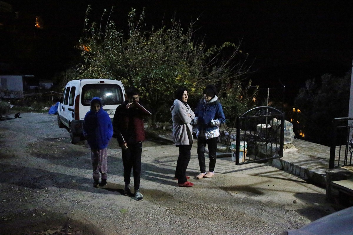 Akdeniz'deki 4,8 Büyüklüğündeki Depremde Olumsuz Durum Yok