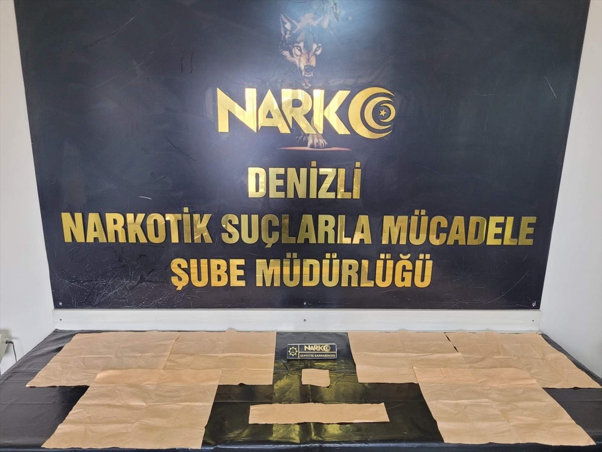 Denizli'de düzenlenen uyuşturucu operasyonunda gözaltına alınan 3 şüpheli tutuklandı. Aramalarda...
