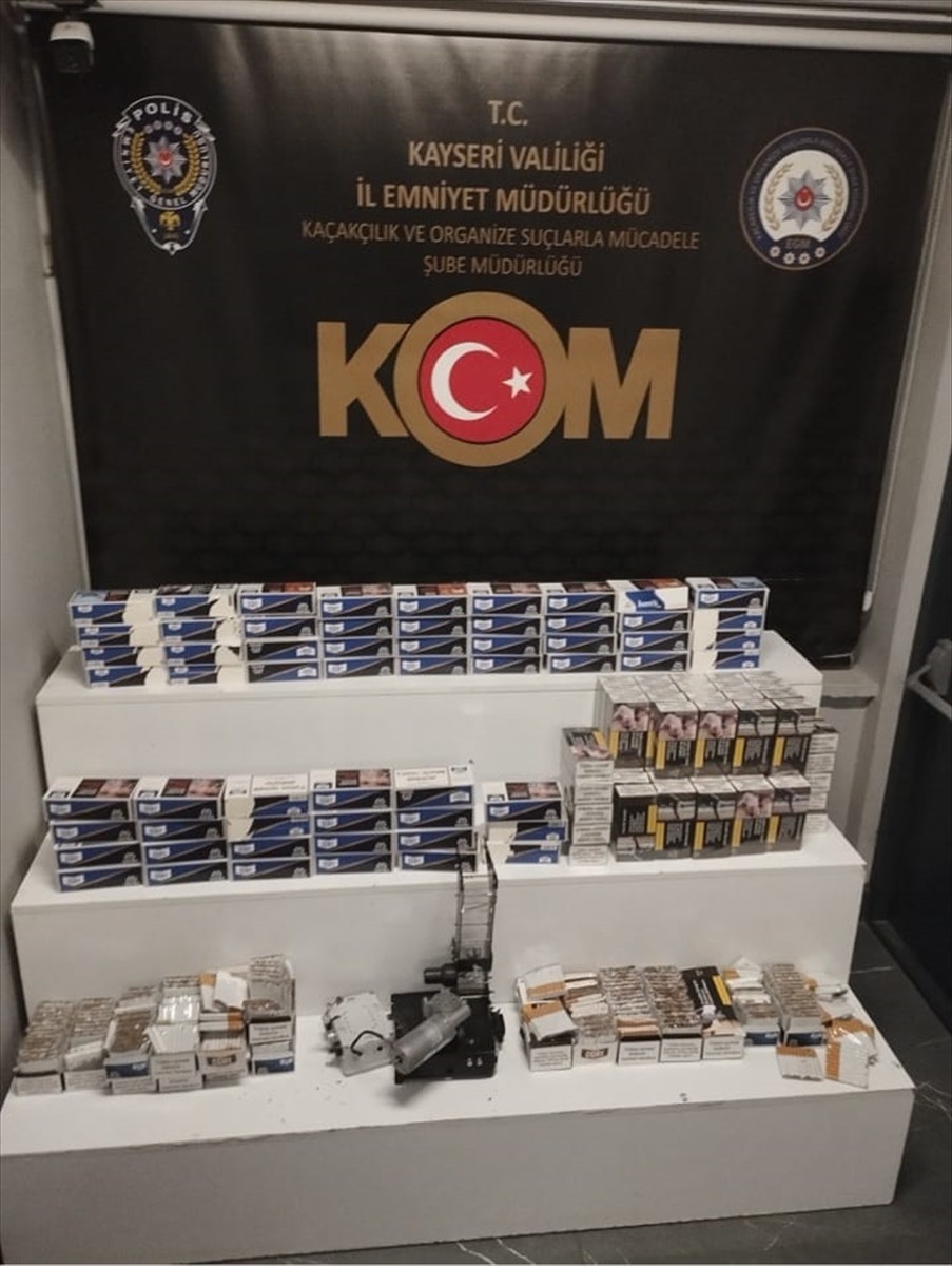 Kayseri'de düzenlenen kaçakçılık operasyonunda 3 şüpheli gözaltına alındı. Operasyonda, 2...