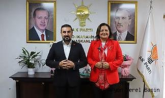 ÖZGÜR KAVAK’TAN ERDOĞAN FOTOĞRAFI TARTIŞMASINA NET MESAJ: “POLEMİK KONUSU YAPMAK DOĞRU DEĞİL”