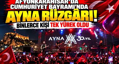 AFYONKARAHİSAR'DA CUMHURİYET BAYRAMI'NDA AYNA RÜZGÂRI! BİNLERCE KİŞİ TEK YÜREK OLDU