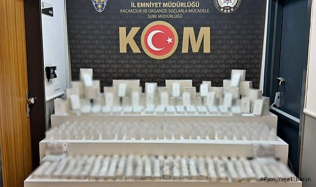 BOLVADİN’DE KAÇAKÇILIK OPERASYONU: ARAÇTAN 1.325 ELEKTRONİK ÜRÜN ÇIKTI!