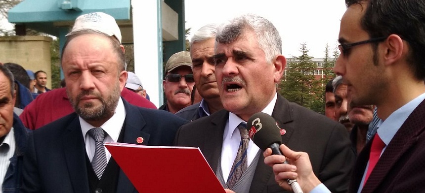 Saadet Partisi Afyon şeker Fabrikası önünde Toplandı