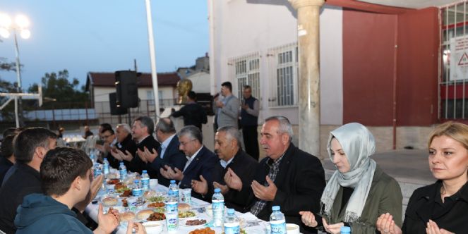 Sümer Mahallesinde İftar Coşkusu