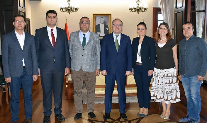 Vali Mustafa Tutulmaz Açemder üyelerini Kabul Etti