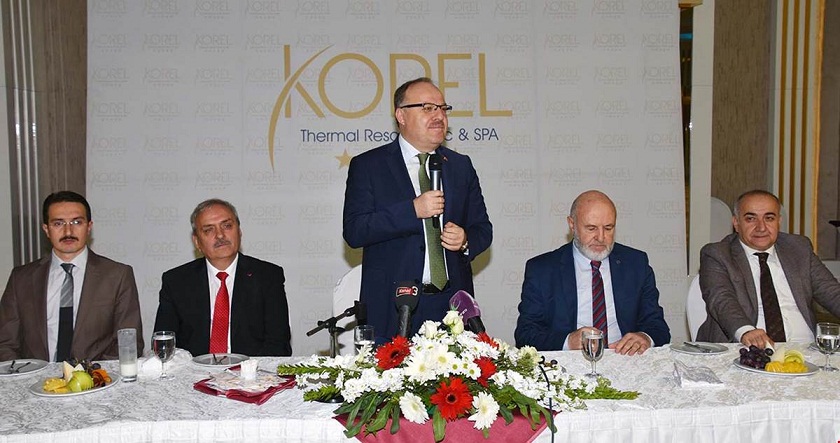 Vali Tutulmaz İl Genel Meclisi üyeleri İle Yemekte Bir Araya Geldi