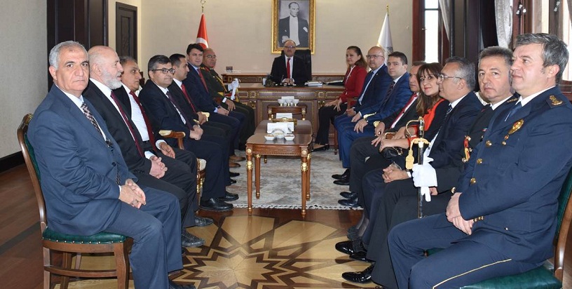 Vali Tutulmaz 29 Ekim Cumhuriyet Bayramı Tebriklerini Makamında Kabul Etti