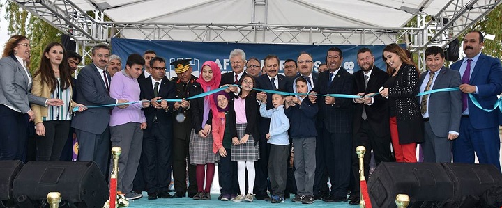 Afyonkarahisar Kitap Fuarı Kitapseverlere Kapılarını Açtı