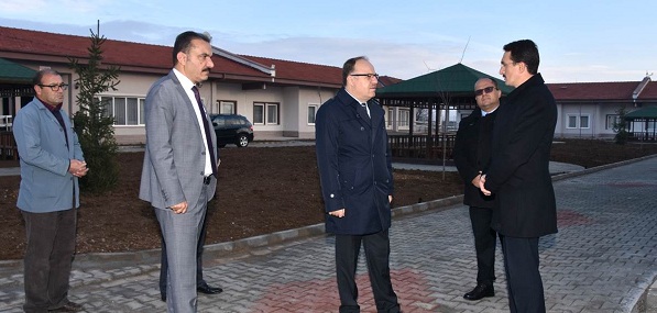 Vali Tutulmaz Engelsiz Yaşam Merkezinde İncelemelerde Bulundu