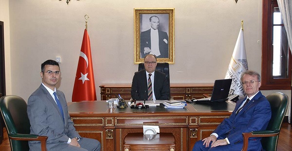 Serhat Korkmaz Vali Tutulmaz’ı Makamında Ziyaret Etti.