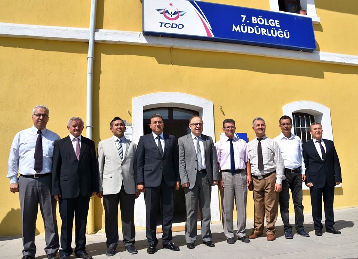 Vali Mustafa Tutulmaz Kurum Ziyaretlerine Devam Ediyor