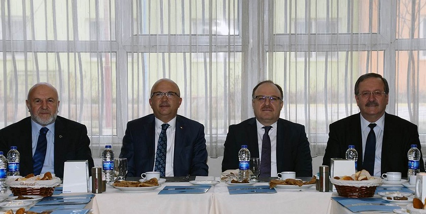 Akü’de üniversite Danışma Kurulu Toplantısı Gerçekleştirildi