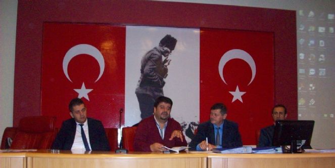 Ev Ve Süs Hayvanı Satıcıları Eğitimden Geçti