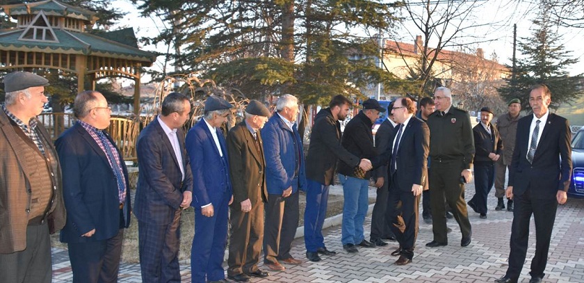 Vali Tutulmaz Gebeceler Belediyesine Ziyarette Bulundu.