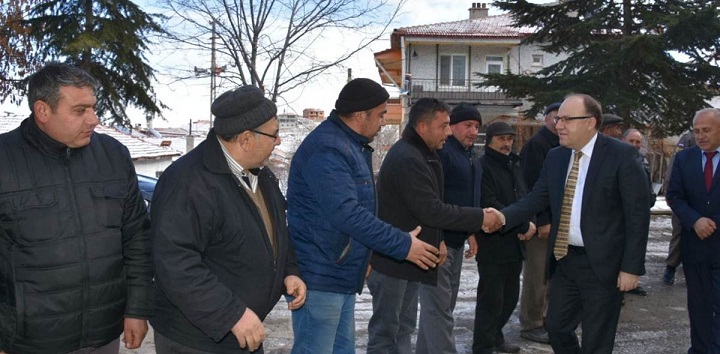 Vali Tutulmaz Belediyelere Ziyarette Bulundu.