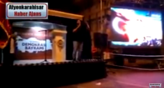 Hasan Elmas Demokrasi Nöbeti Tutanları Coşturdu