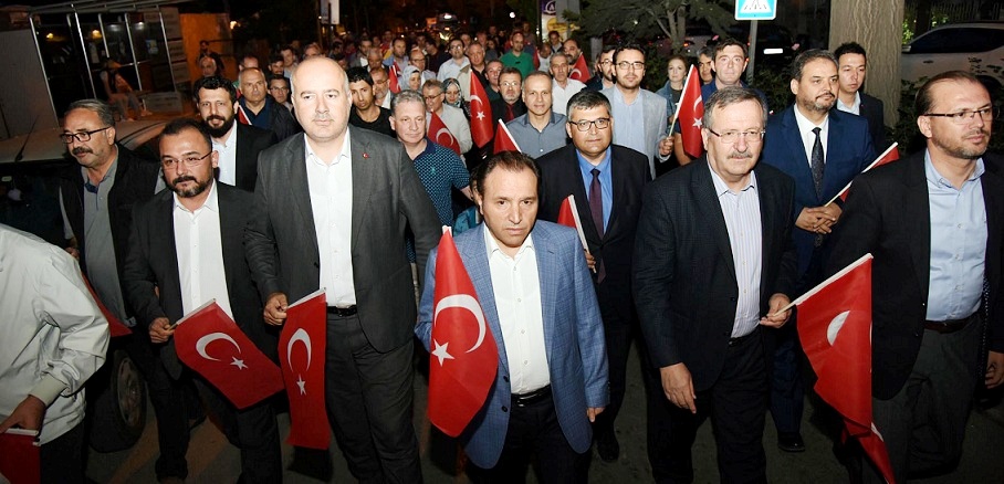15 Temmuz Anma Etkinliklerine Akü’den Yoğun Katılım
